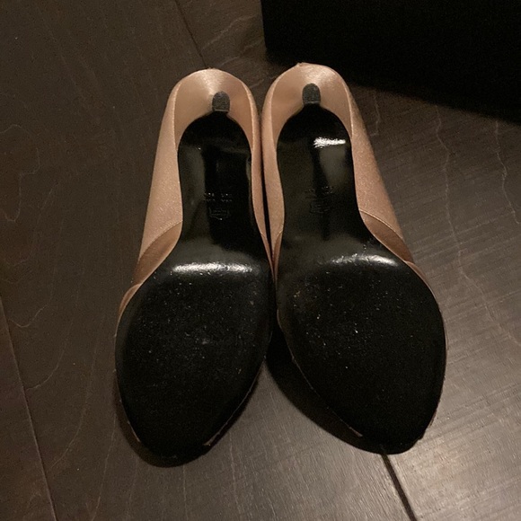 Prom satin gold heels - Picture 6 of 6